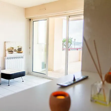 Front De Appartamento Hendaye